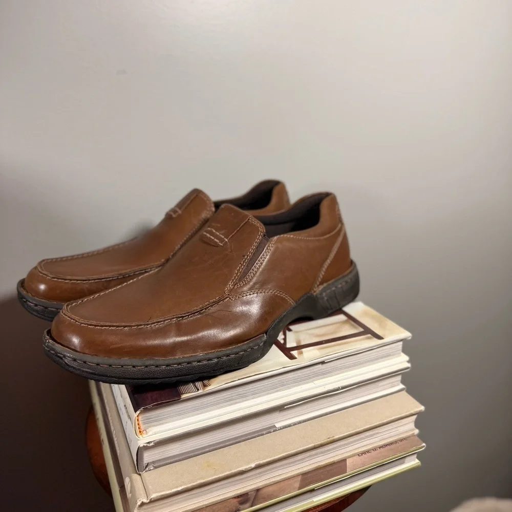 Rockport Size 10 Men's Brown Leather Slip-On Shoes